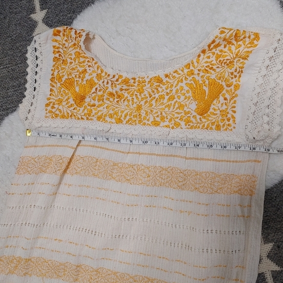 BOHO Embroidered Crochet Top M - Picture 8 of 11